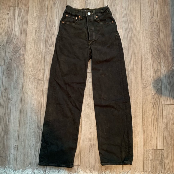 Ribcage Straight Levi’s - Picture 4 of 6